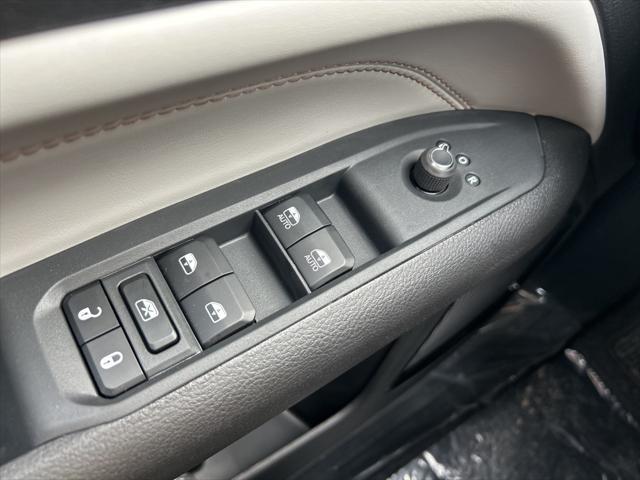 new 2025 Jeep Compass car, priced at $30,497