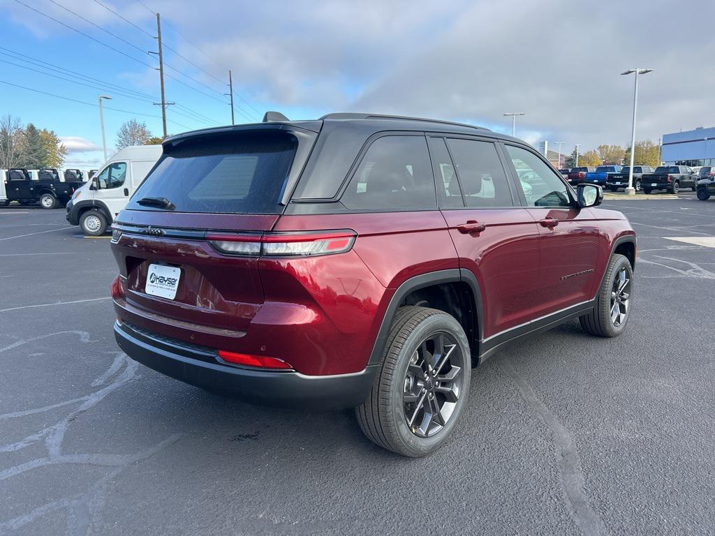 new 2025 Jeep Grand Cherokee car, priced at $50,231