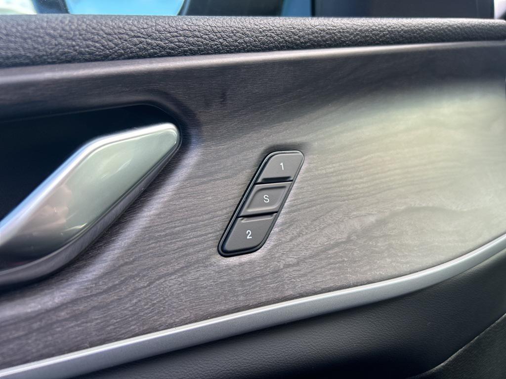 new 2025 Jeep Grand Cherokee car, priced at $50,231