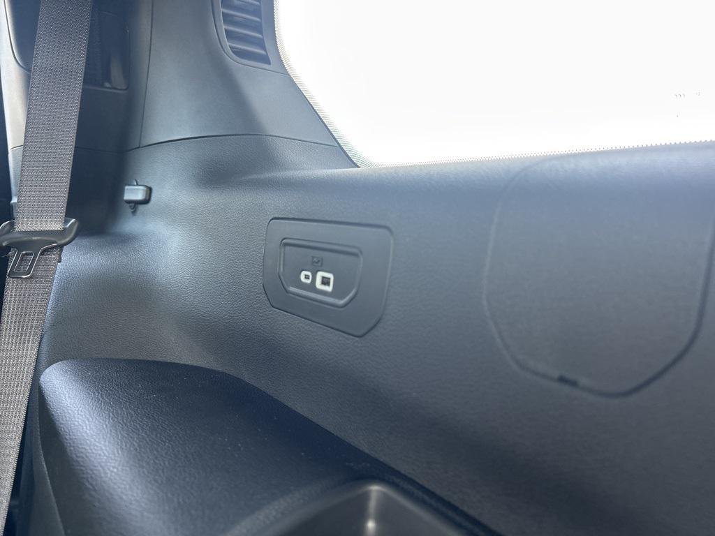 new 2025 Jeep Grand Cherokee L car, priced at $38,500