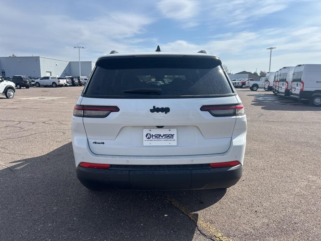 new 2025 Jeep Grand Cherokee L car, priced at $38,500