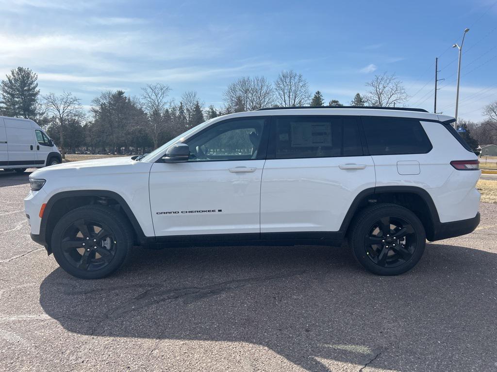 new 2025 Jeep Grand Cherokee L car, priced at $38,500