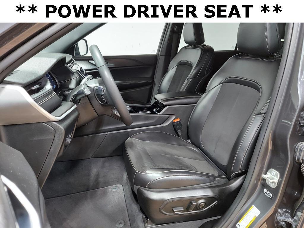 used 2023 Jeep Grand Cherokee L car, priced at $27,813