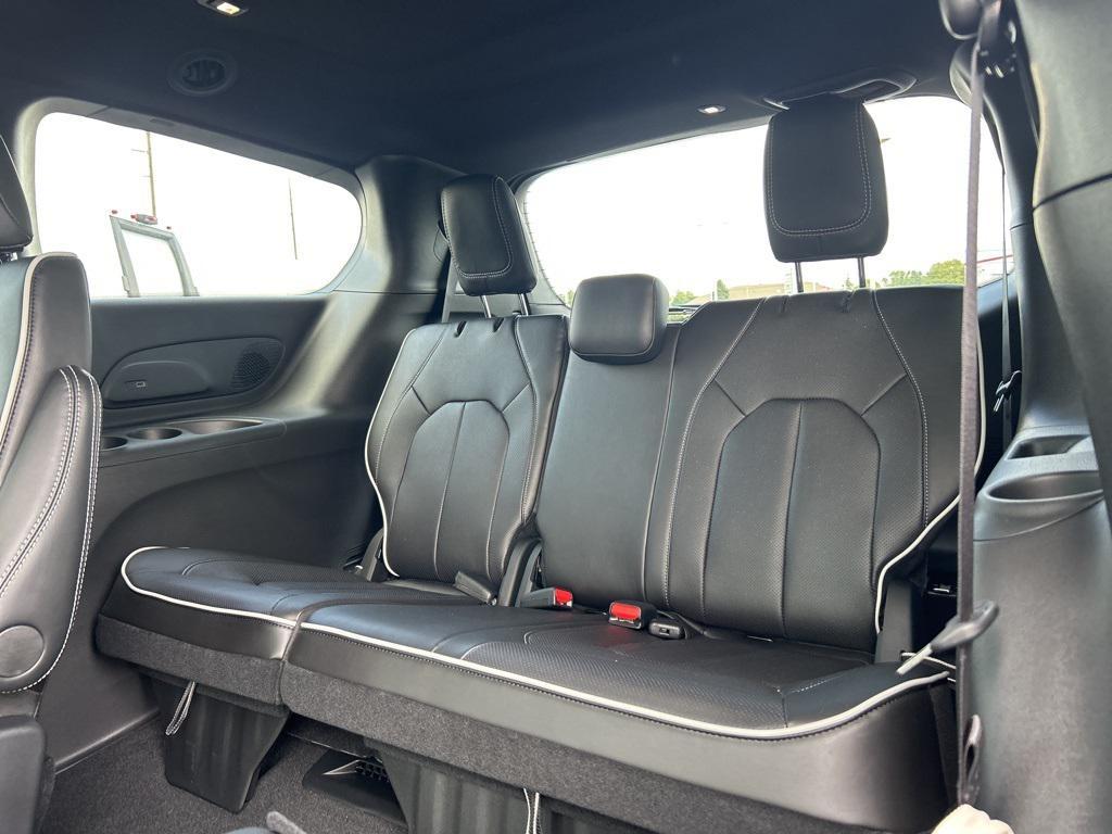 new 2026 Chrysler Pacifica car, priced at $47,985