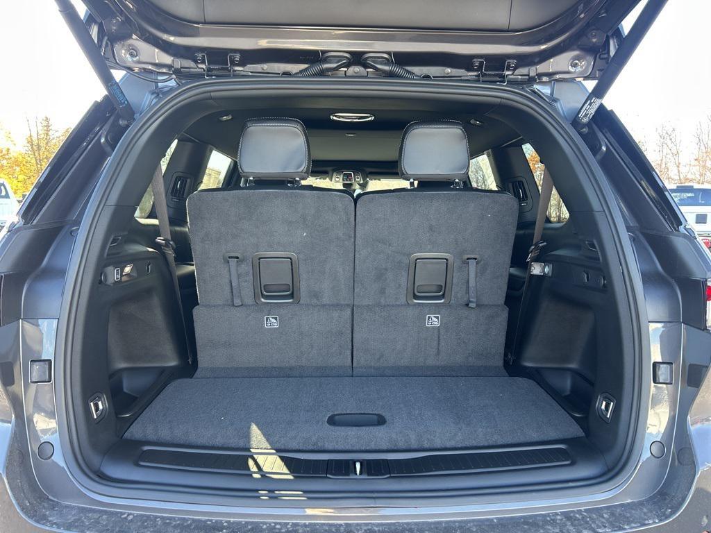 new 2025 Jeep Grand Cherokee L car, priced at $52,031