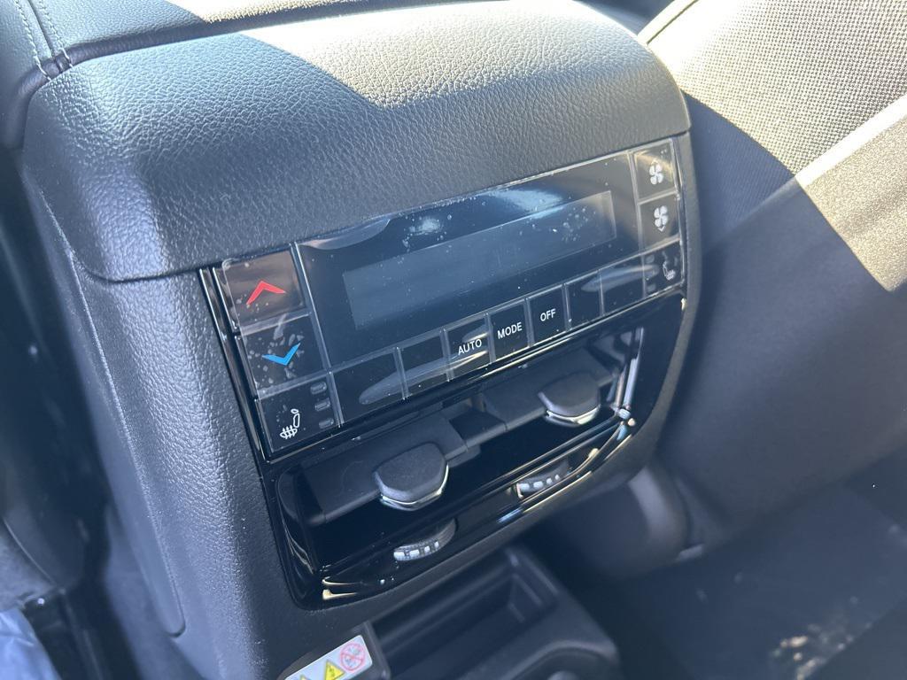 new 2025 Jeep Grand Cherokee L car, priced at $52,031