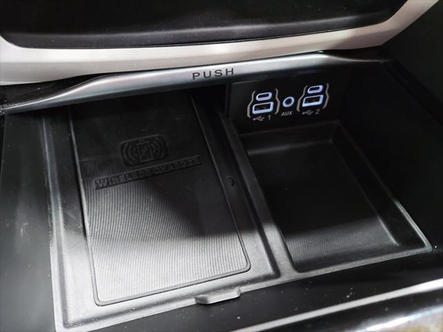 used 2023 Chrysler Pacifica car, priced at $28,350