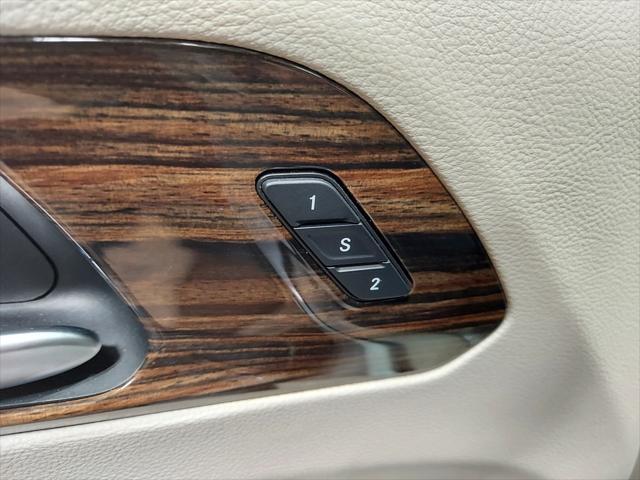 used 2023 Chrysler Pacifica car, priced at $28,350