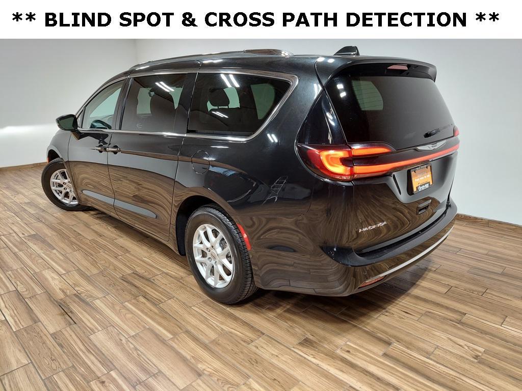 used 2021 Chrysler Pacifica car, priced at $20,785