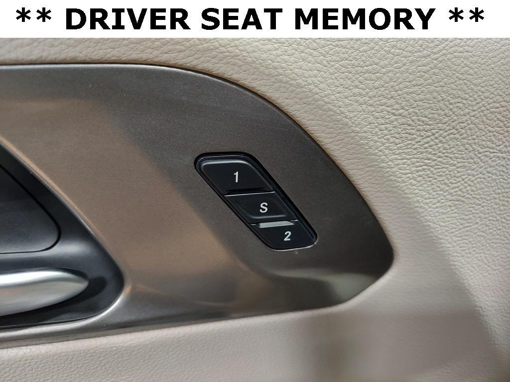 used 2021 Chrysler Pacifica car, priced at $20,785