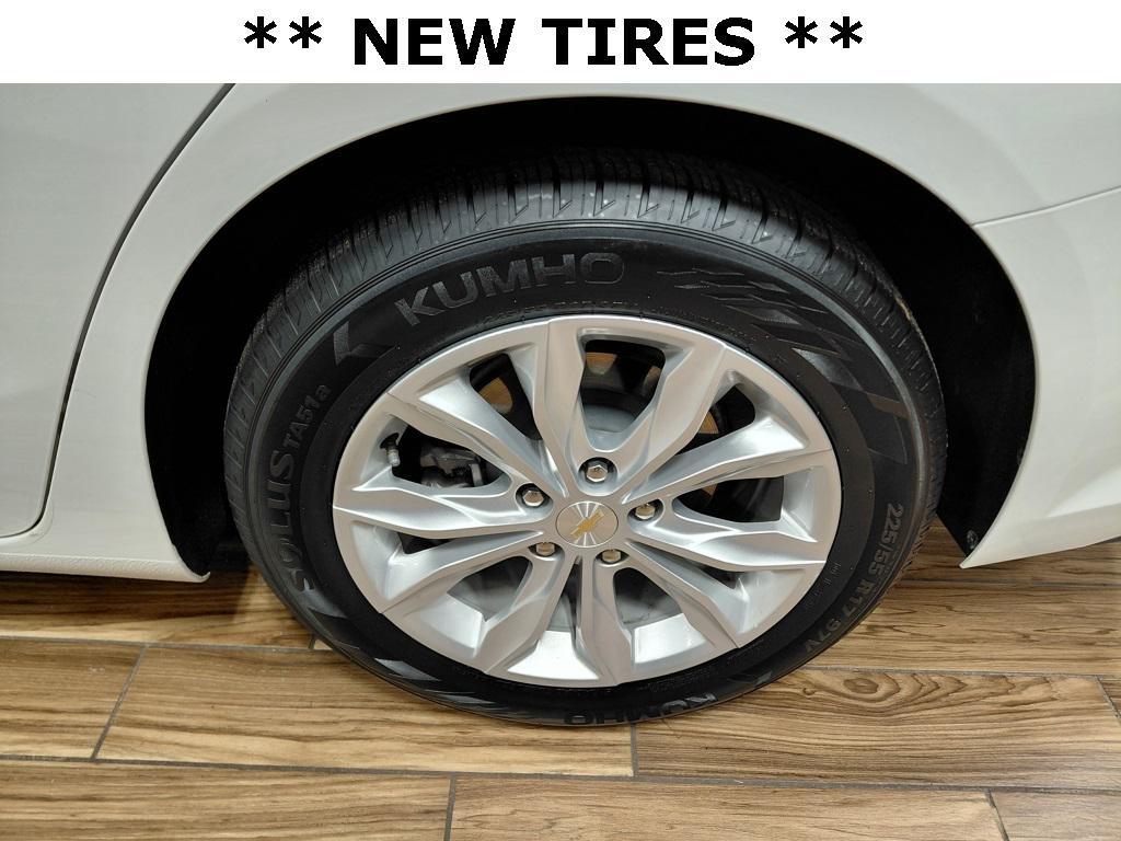 used 2024 Chevrolet Malibu car, priced at $18,750