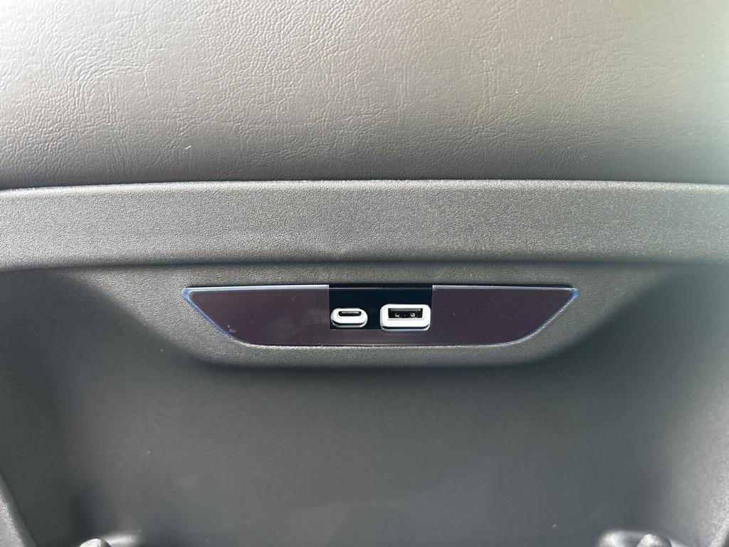 new 2026 Chrysler Pacifica car, priced at $51,624