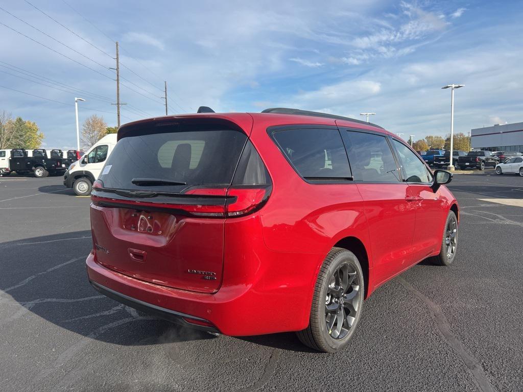 new 2026 Chrysler Pacifica car, priced at $51,624