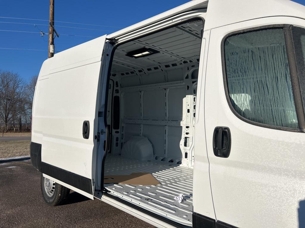 new 2025 Ram ProMaster 2500 car, priced at $48,685