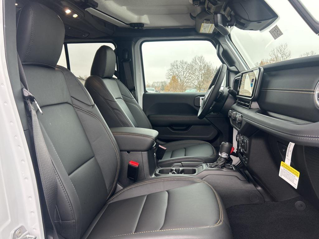 new 2026 Jeep Wrangler car, priced at $52,164