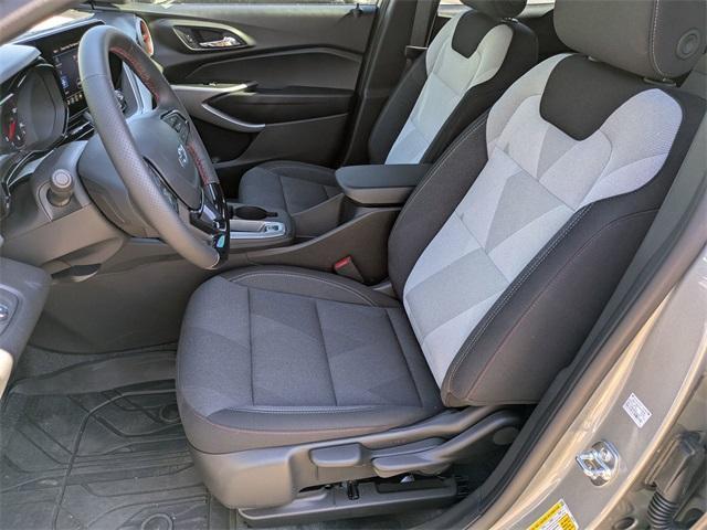 new 2025 Chevrolet Trax car, priced at $23,929