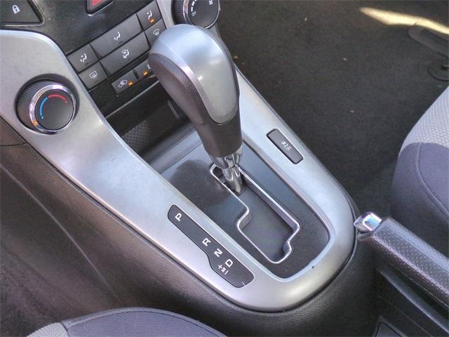 used 2014 Chevrolet Cruze car, priced at $6,899