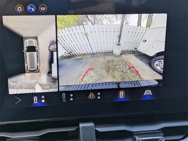 new 2026 Chevrolet Equinox car, priced at $33,936