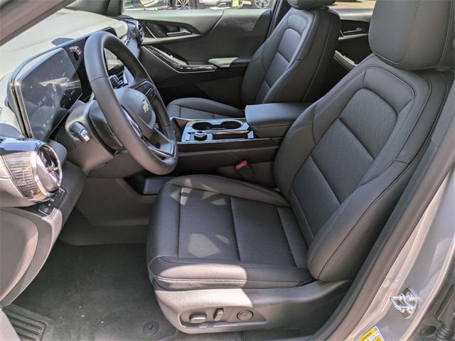 new 2026 Chevrolet Equinox car, priced at $31,996