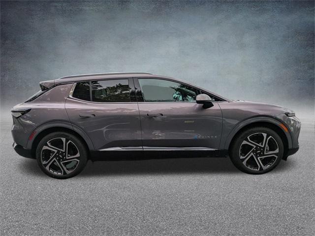 new 2025 Chevrolet Equinox EV car