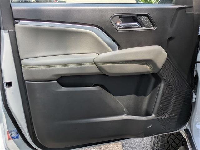 new 2025 Chevrolet Colorado car, priced at $50,215