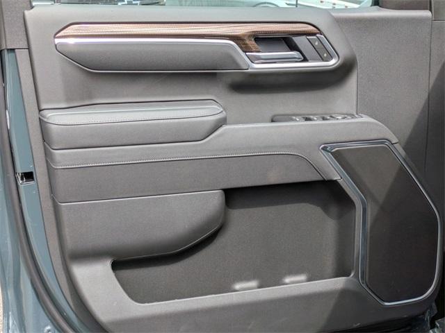 new 2025 Chevrolet Silverado 1500 car, priced at $48,182