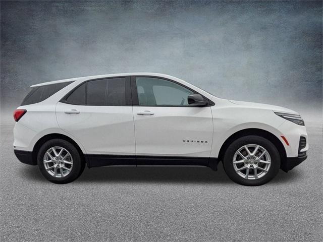 used 2022 Chevrolet Equinox car, priced at $18,855