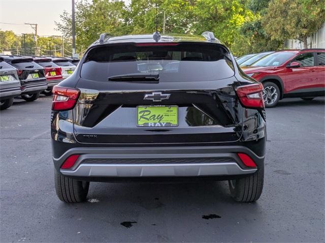 new 2025 Chevrolet Trax car, priced at $23,504