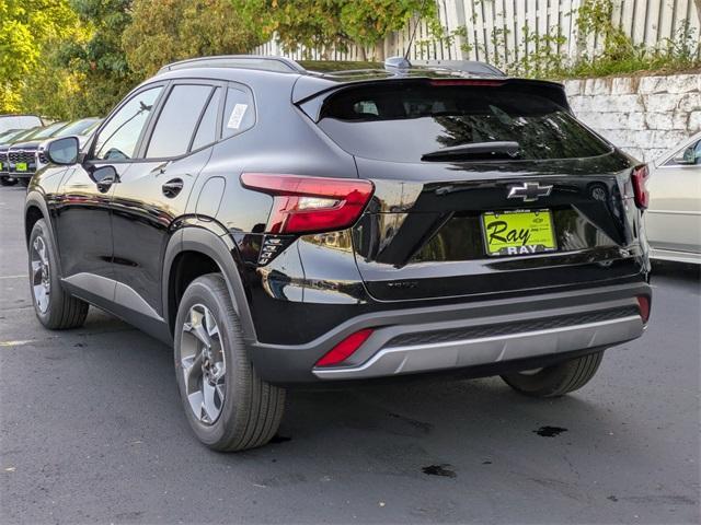 new 2025 Chevrolet Trax car, priced at $23,504