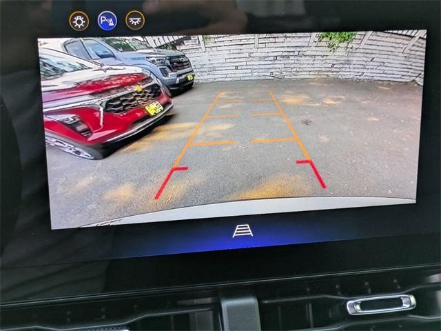 new 2026 Chevrolet Equinox car, priced at $30,555