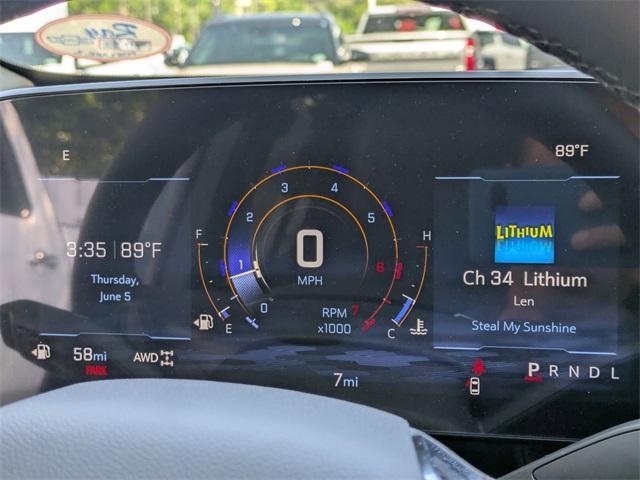 new 2026 Chevrolet Equinox car, priced at $33,033