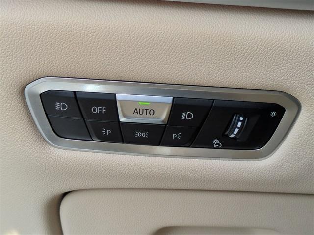 used 2022 BMW X7 car, priced at $54,998