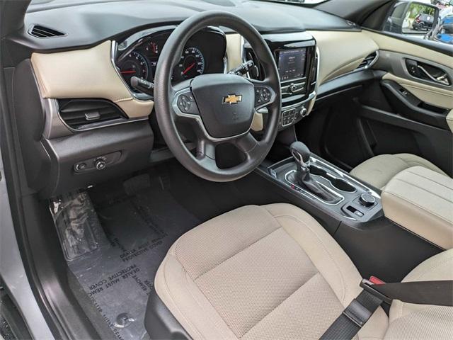 used 2023 Chevrolet Traverse car, priced at $32,687