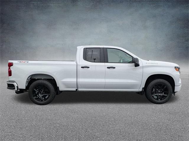 new 2025 Chevrolet Silverado 1500 car, priced at $44,013