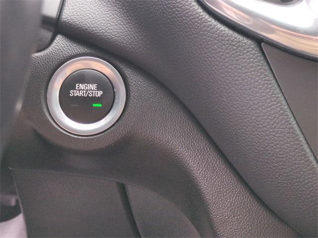 used 2021 Chevrolet Equinox car, priced at $18,299
