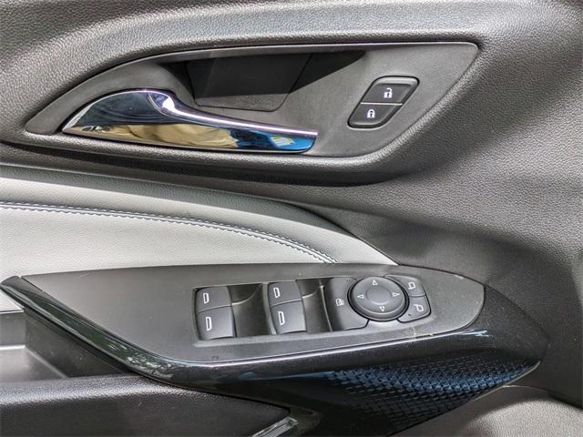 new 2025 Chevrolet Trax car