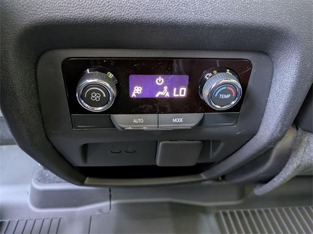 new 2025 Chevrolet Traverse car, priced at $44,587
