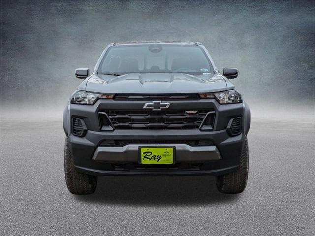 new 2024 Chevrolet Colorado car, priced at $39,450