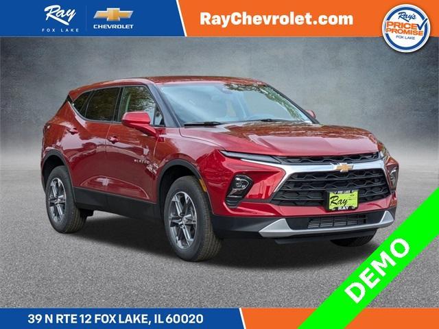 new 2025 Chevrolet Blazer car, priced at $32,955