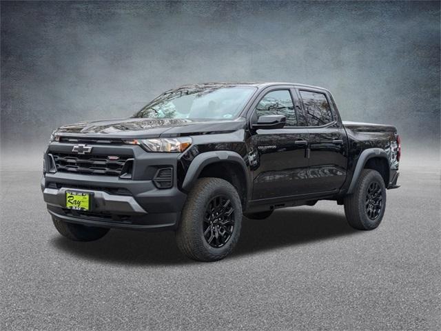 new 2024 Chevrolet Colorado car, priced at $37,695