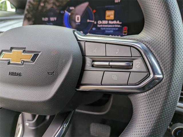 new 2025 Chevrolet Equinox EV car, priced at $32,423