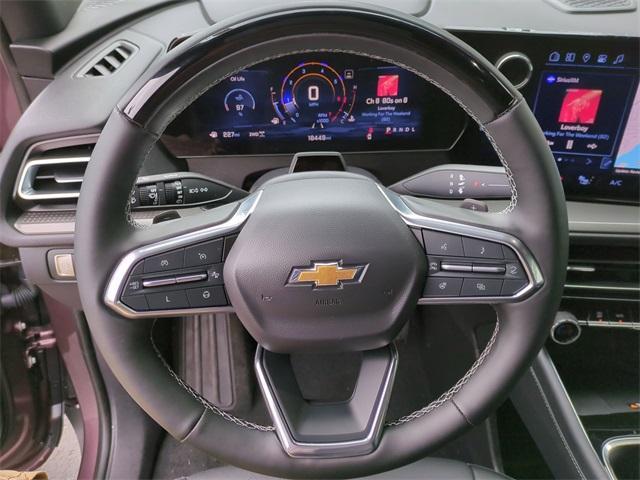 used 2024 Chevrolet Traverse car, priced at $42,988