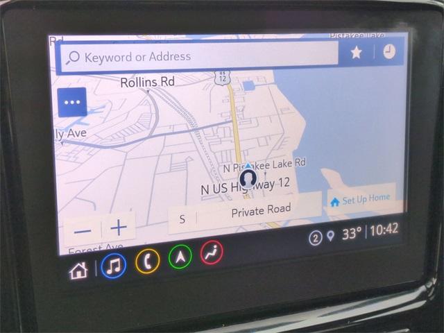 used 2022 Chevrolet Traverse car, priced at $33,899