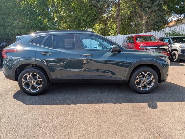 new 2025 Chevrolet Trax car, priced at $23,370
