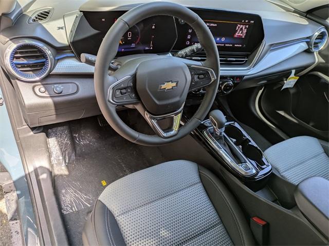 new 2025 Chevrolet Trax car, priced at $23,370
