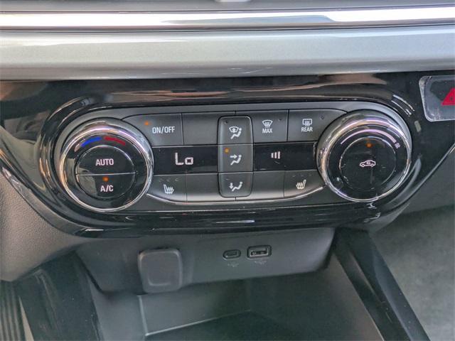 new 2025 Chevrolet Trax car, priced at $23,370