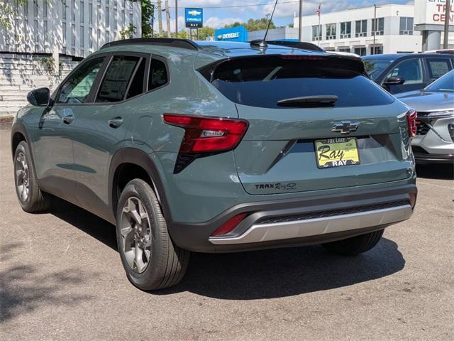 new 2025 Chevrolet Trax car, priced at $23,370