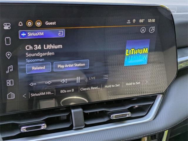 new 2026 Chevrolet Equinox car, priced at $31,932