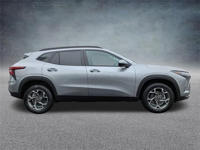 new 2025 Chevrolet Trax car, priced at $24,668