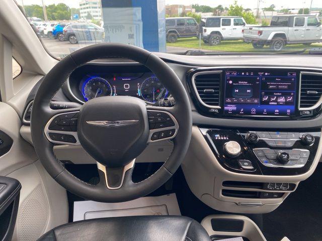 used 2022 Chrysler Pacifica car, priced at $23,119